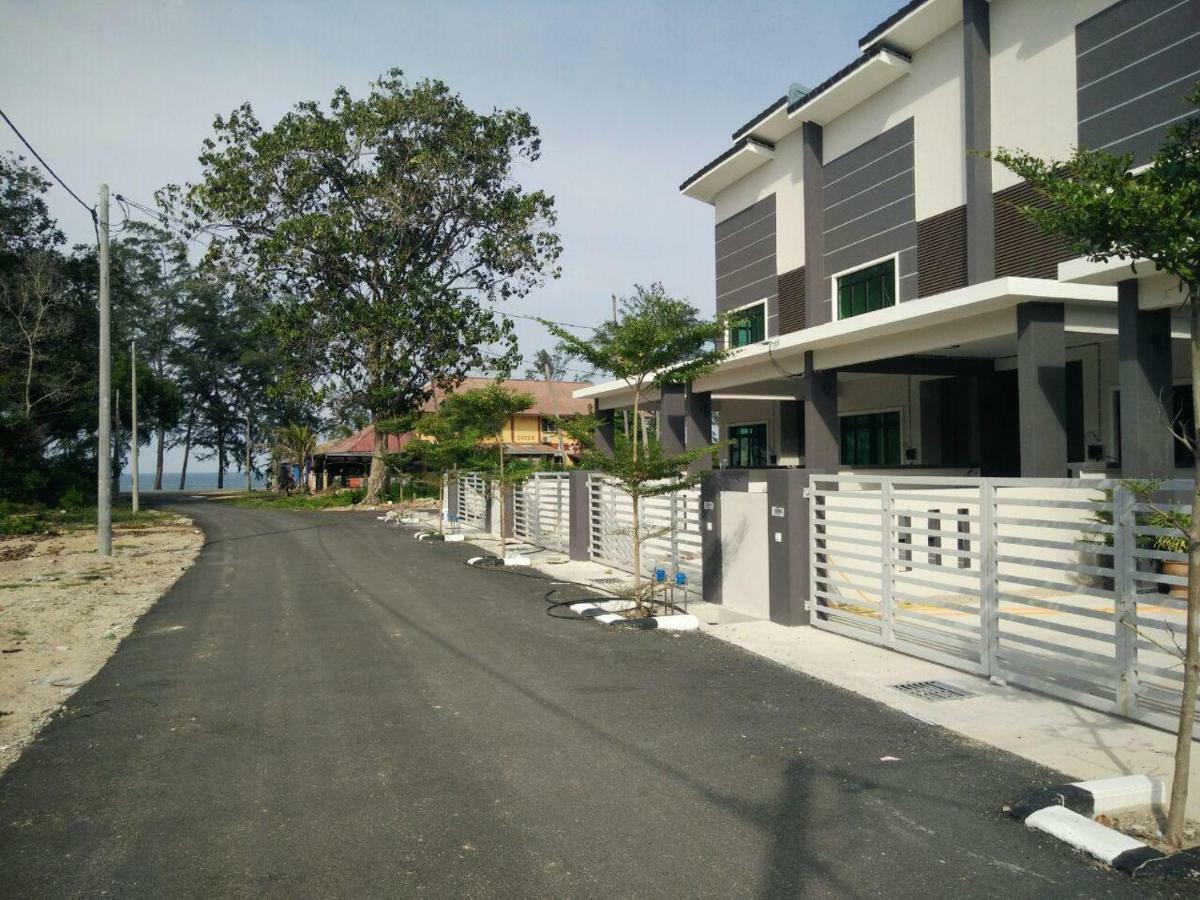 Ar-Rayyan Homestation Dungun Exterior foto